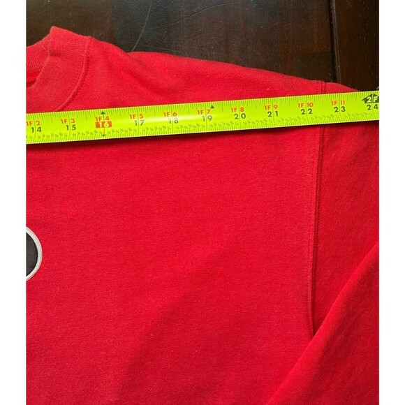 Disney Mickey & Friends Cropped Crew Neck Red Sweatshirt Mickey Face Appliqué L - Picture 3 of 5